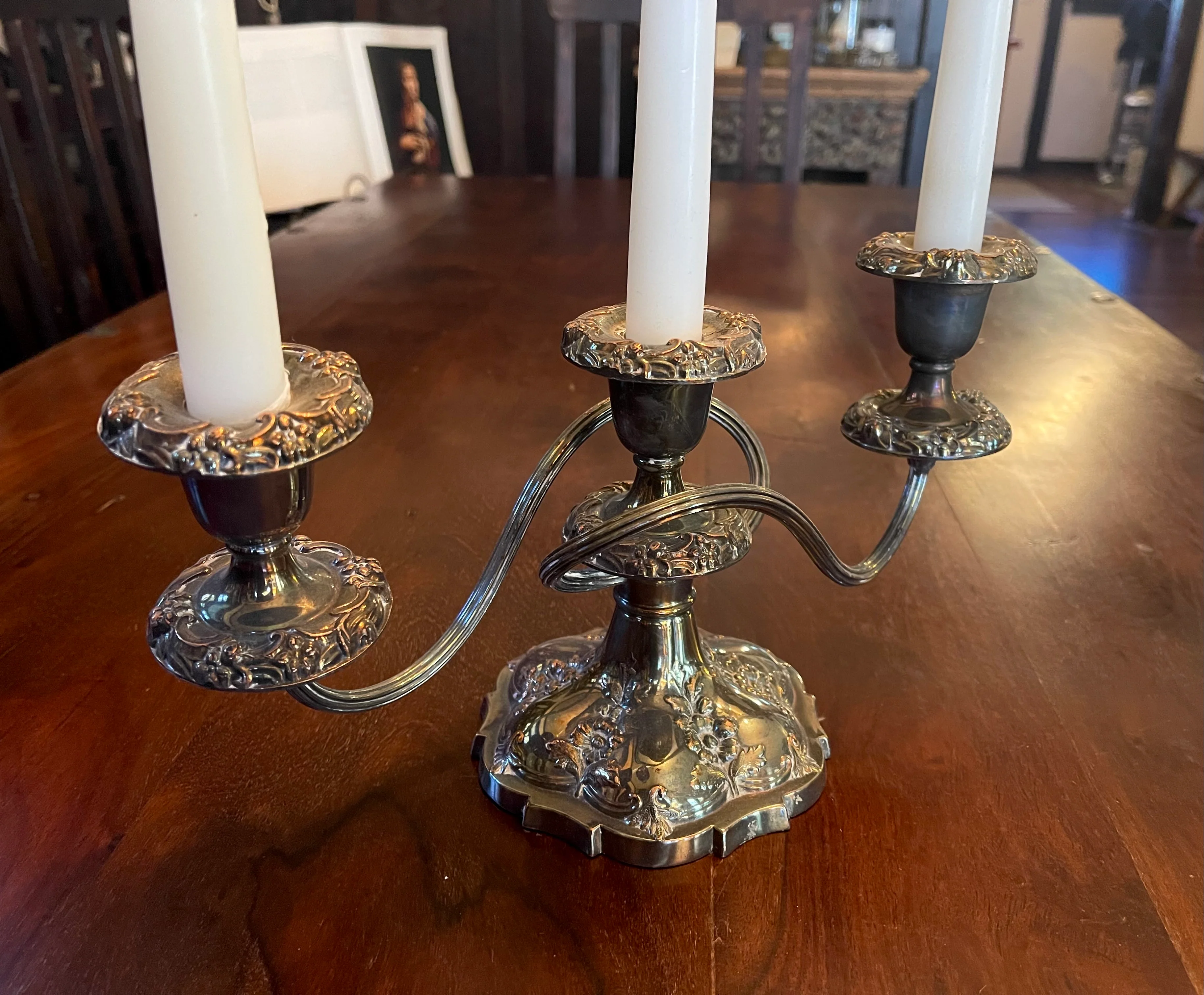 ANTIQUE VAMPIRIC CANDELABRA - Image 3