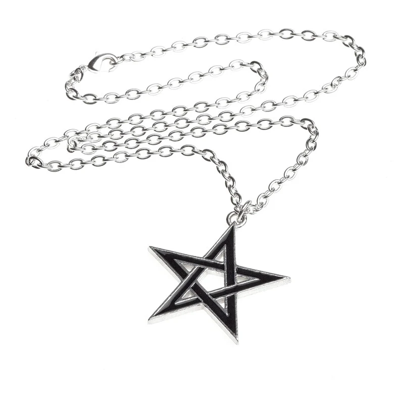 BLACK STAR NECKLACE - Image 2