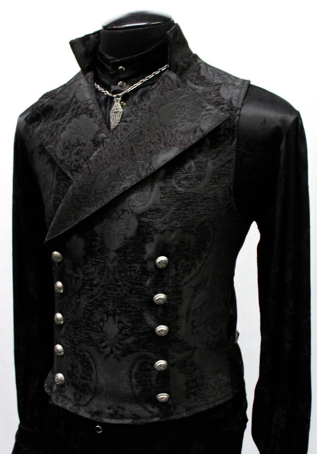 CAVALIER VEST - BLACK TAPESTRY - Image 4
