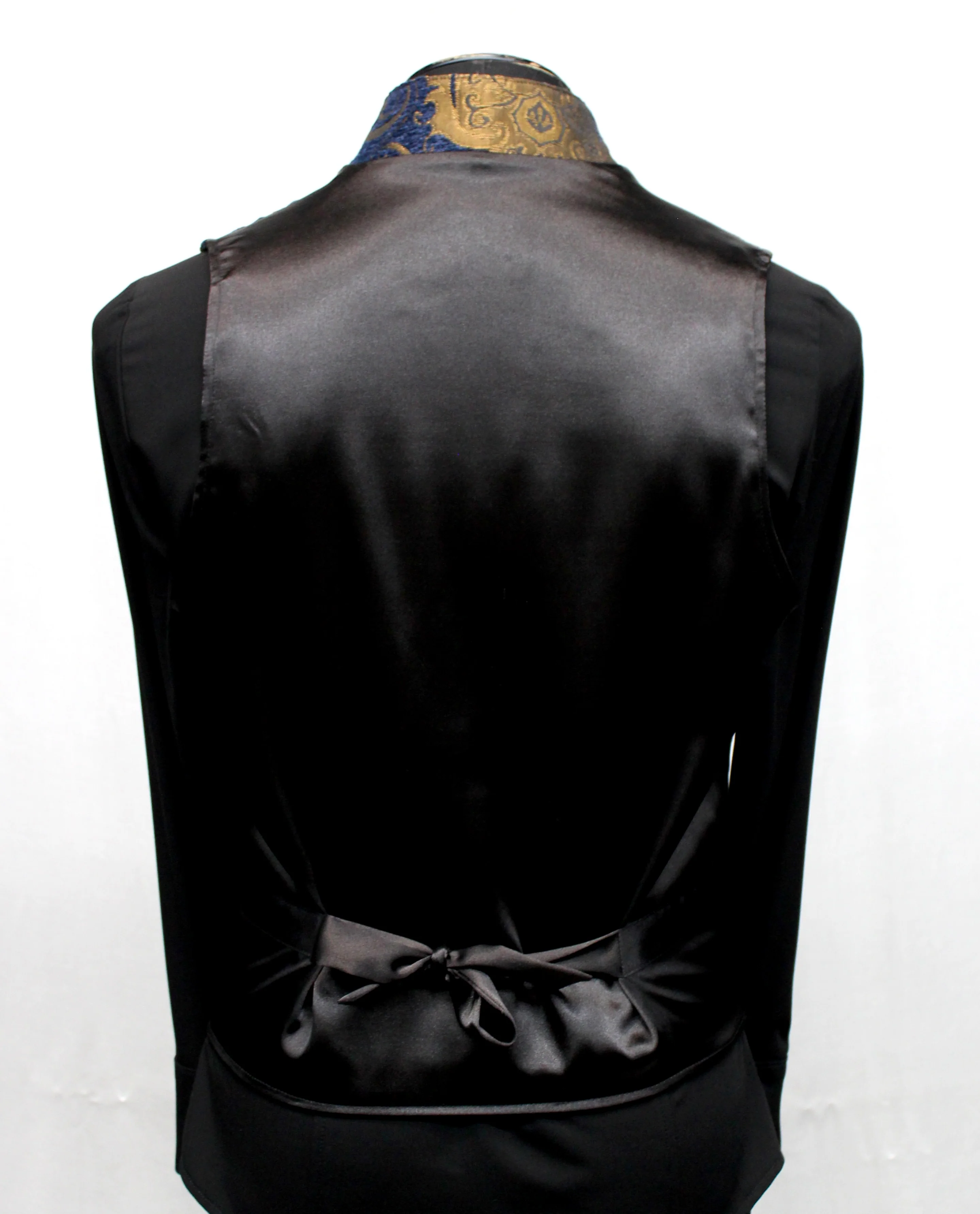 CAVALIER VEST - BLUE/GOLD TAPESTRY - Image 4