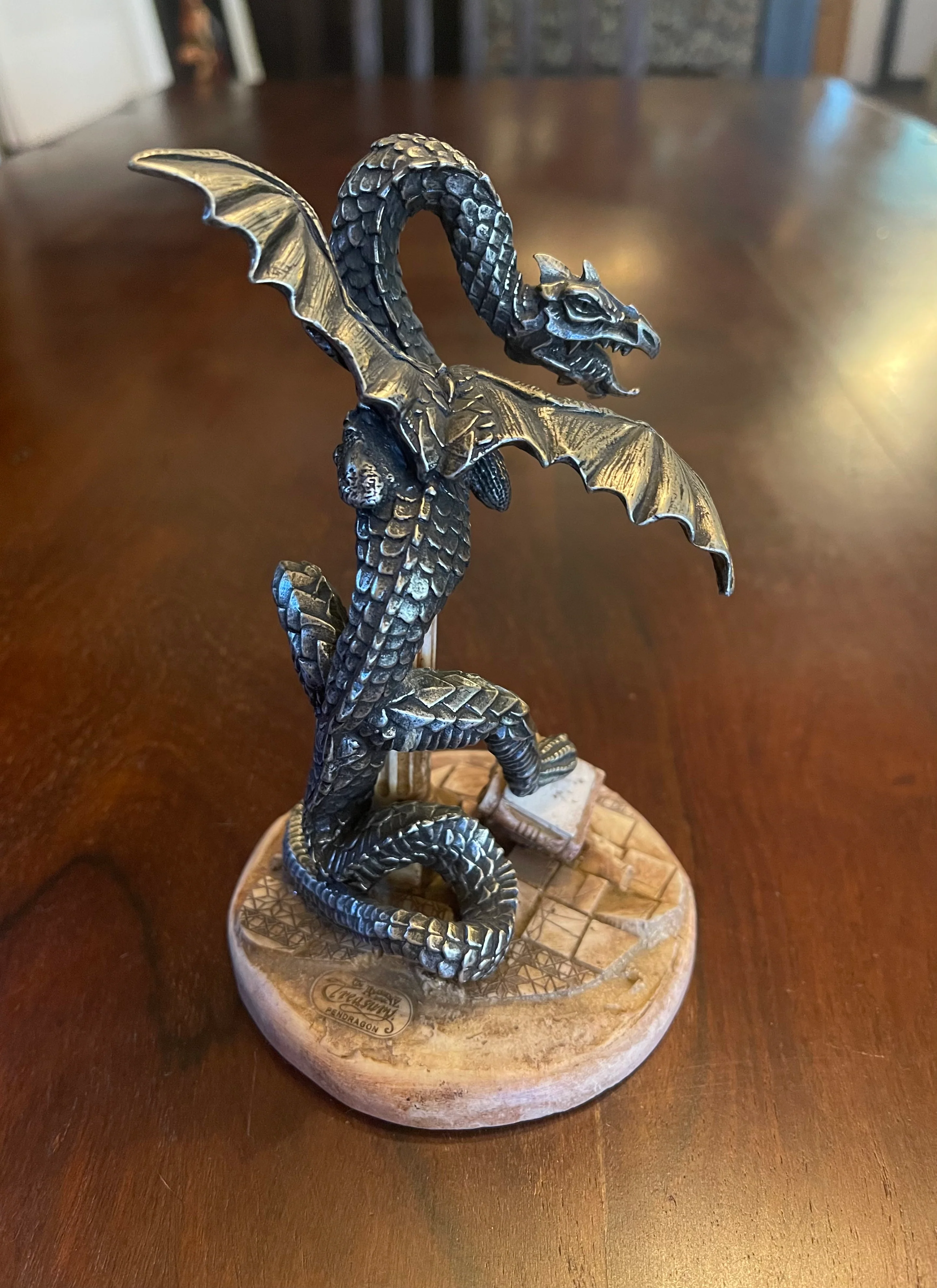 DEVASTATING DRAGON FIGURINE - Image 2