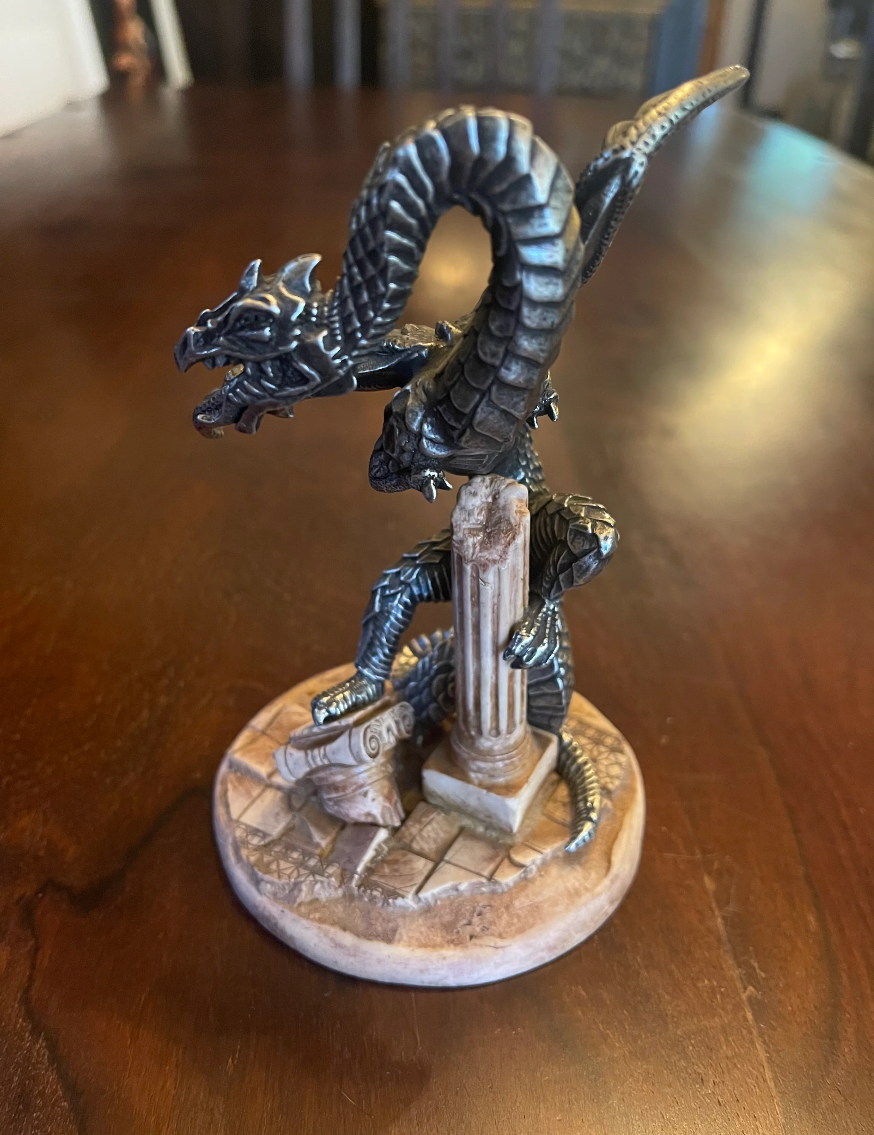 DEVASTATING DRAGON FIGURINE - Image 3