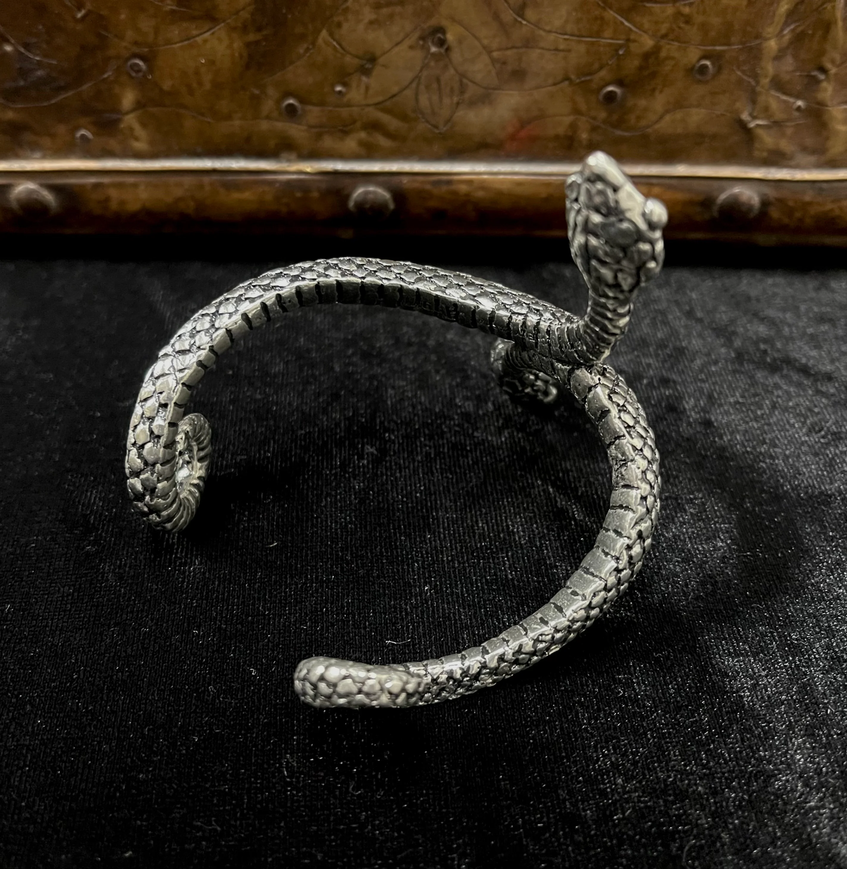 DOUBLE SNAKE BRACELET - Image 3
