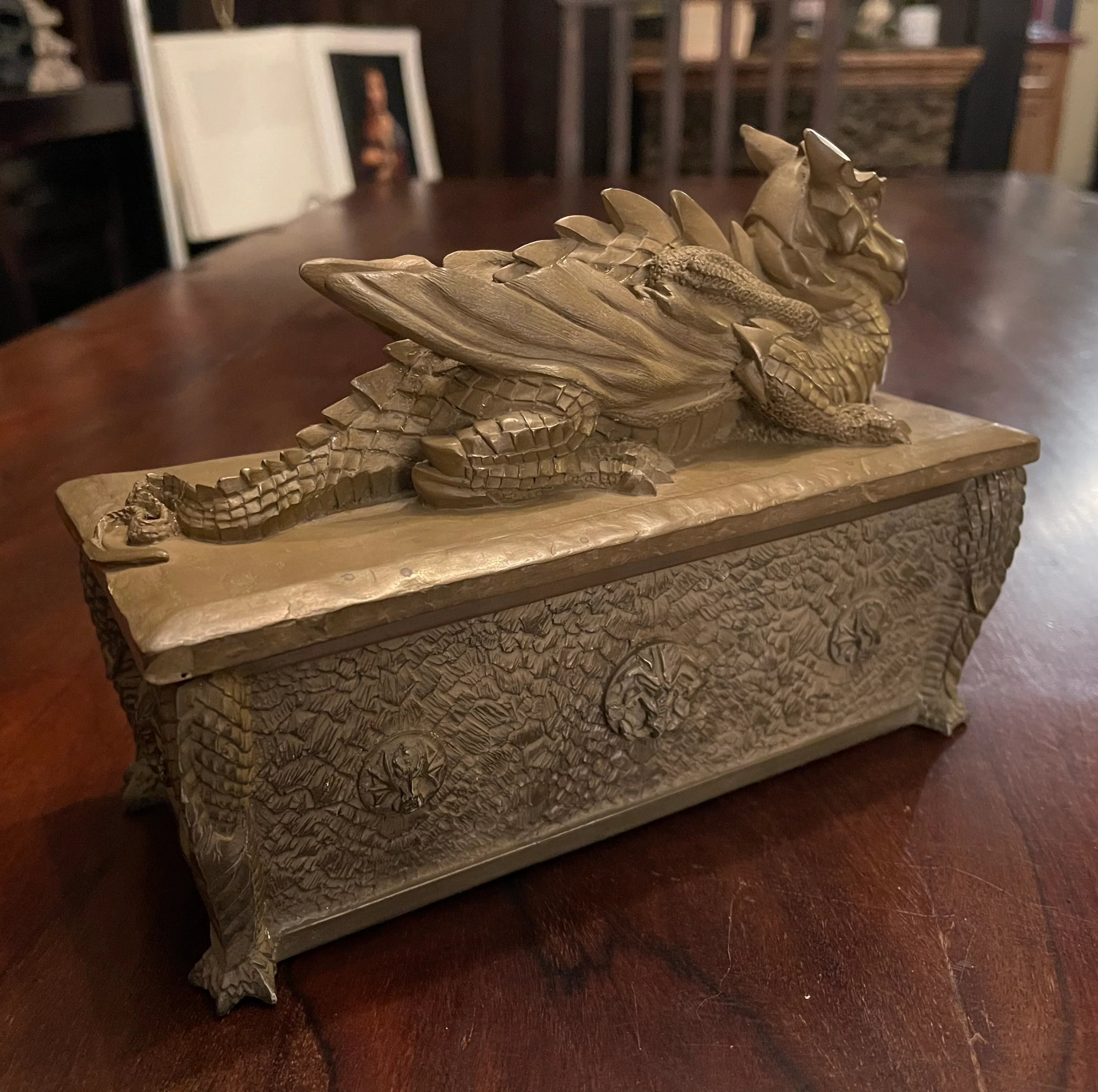 DRAGON CASKET JEWELRY BOX - Image 5