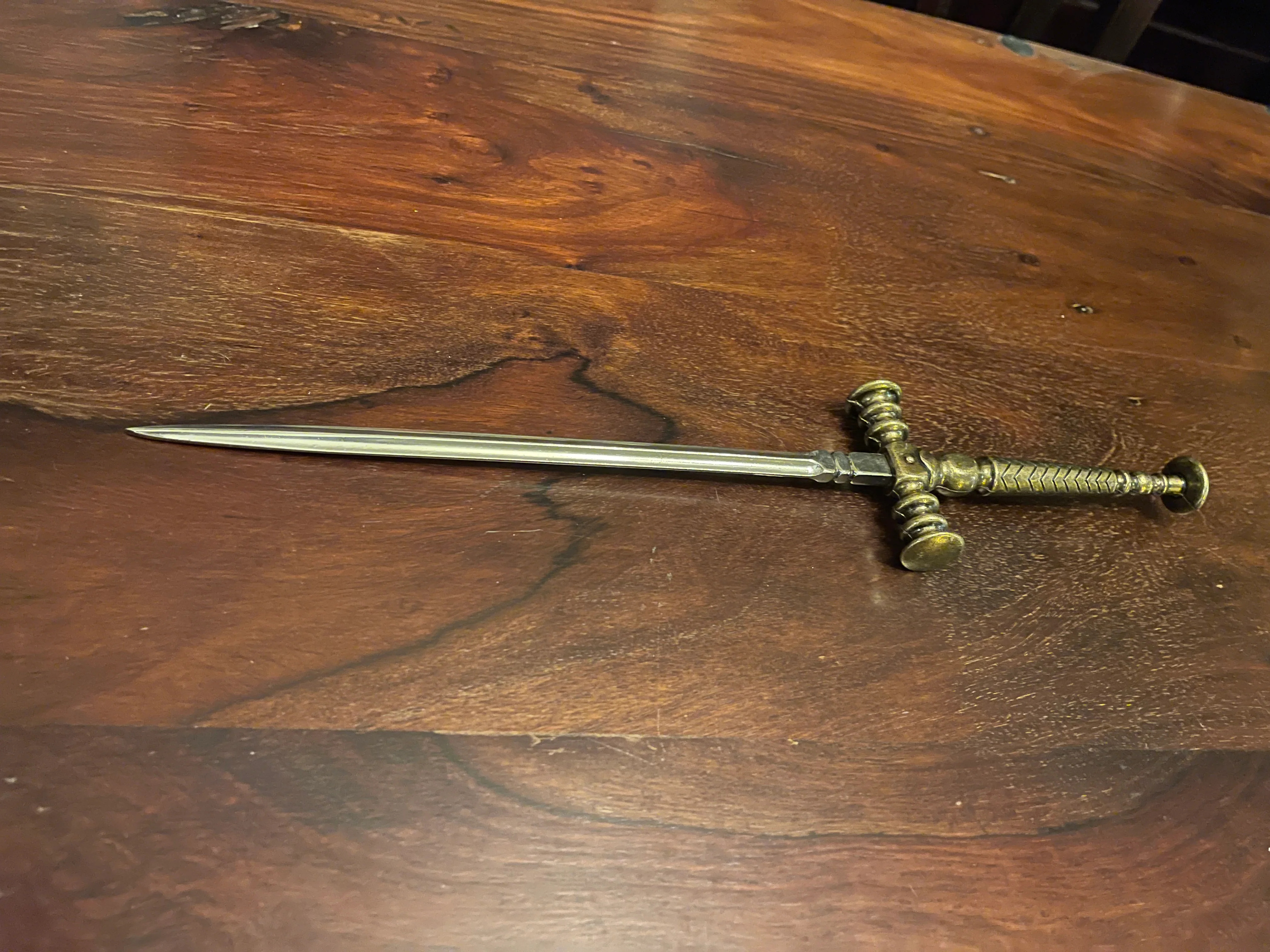 ELIZABETHAN STILLETO - Image 3