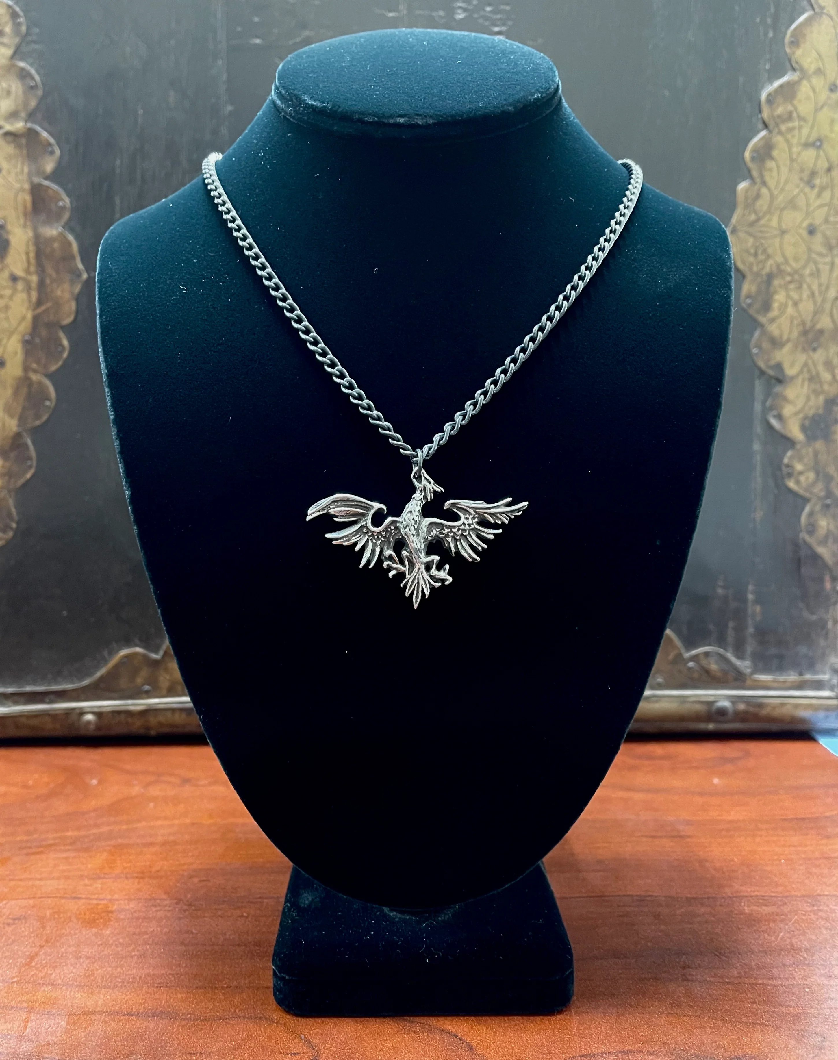 FLYING GRIFFIN NECKLACE - Image 2