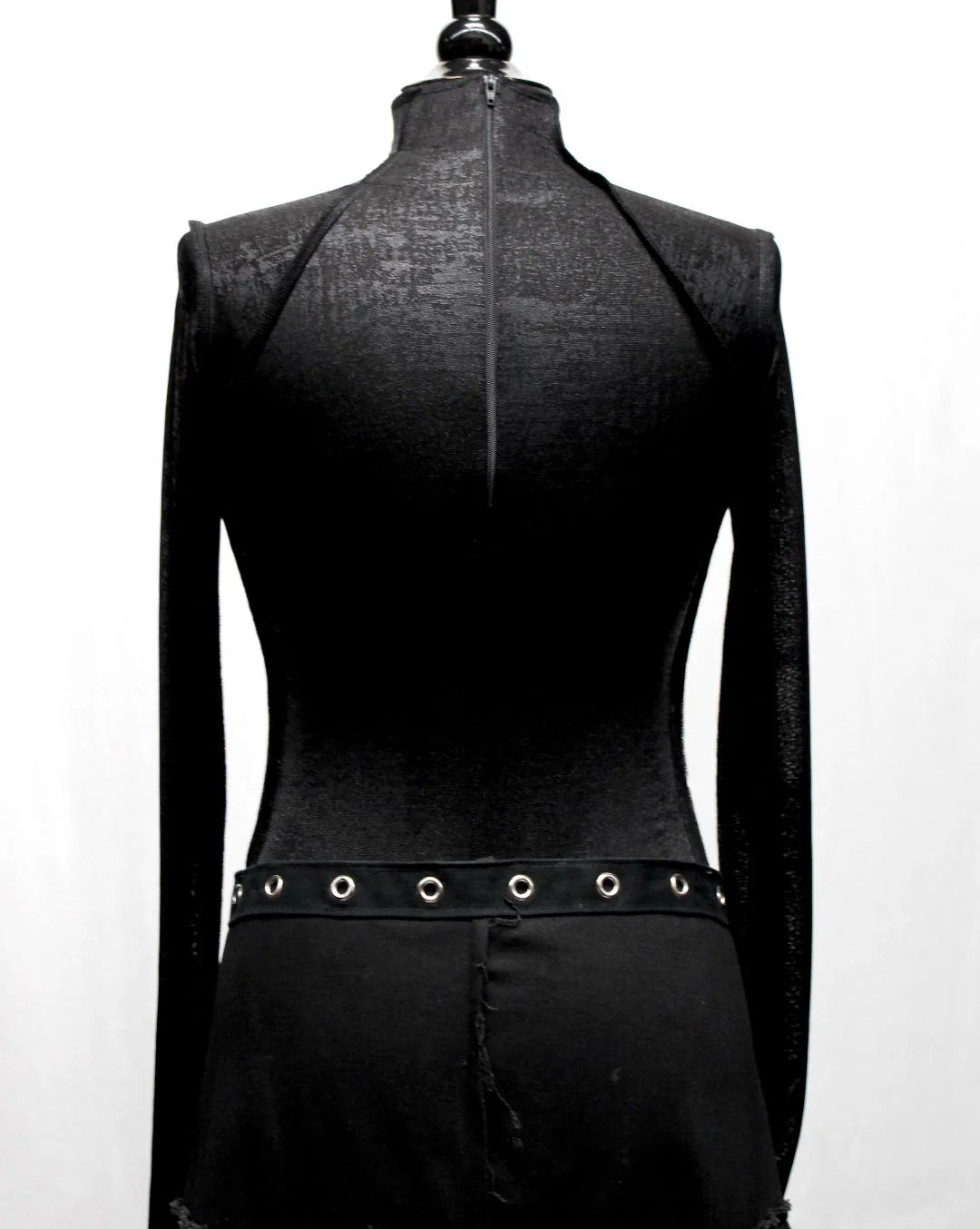 FUTURE SHOCK TOP - METALLIC BLACK - Image 3