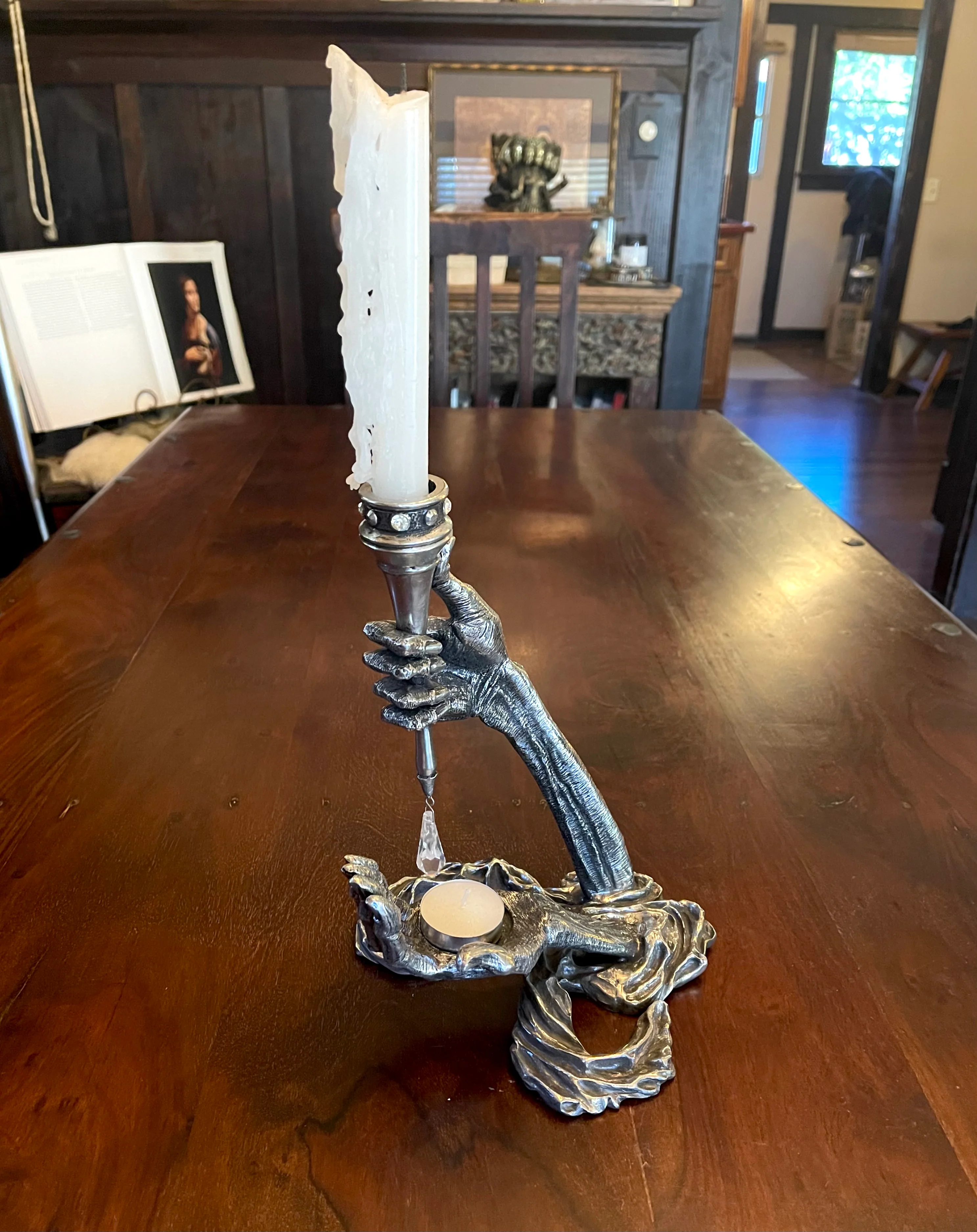 GOTHIC HANDS CANDLEHOLDER - Image 2