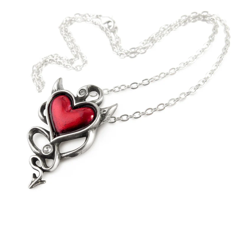 HORNED HEART NECKLACE - Image 2