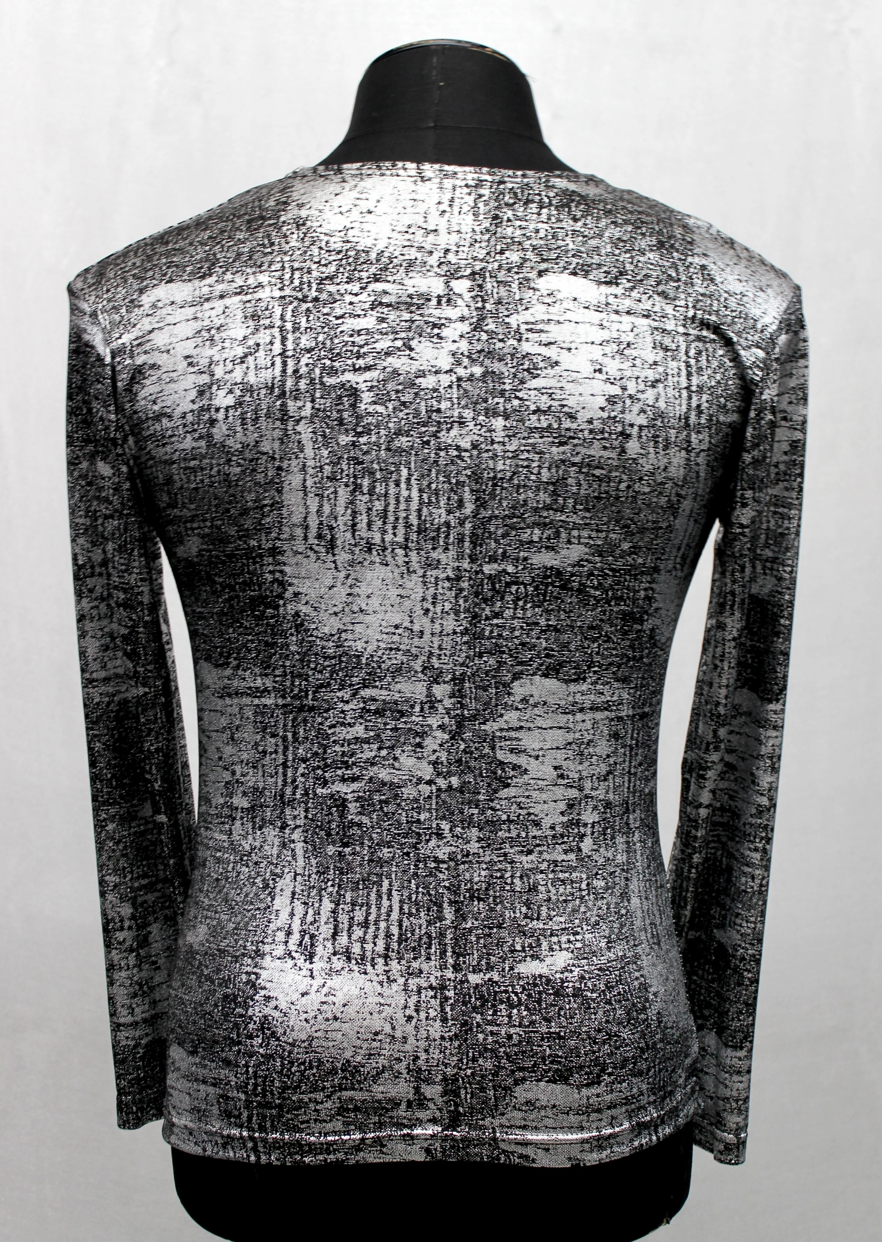 MEN'S LONG SLEEVE TEE - METALLIC SILVER FABRIC - Image 3