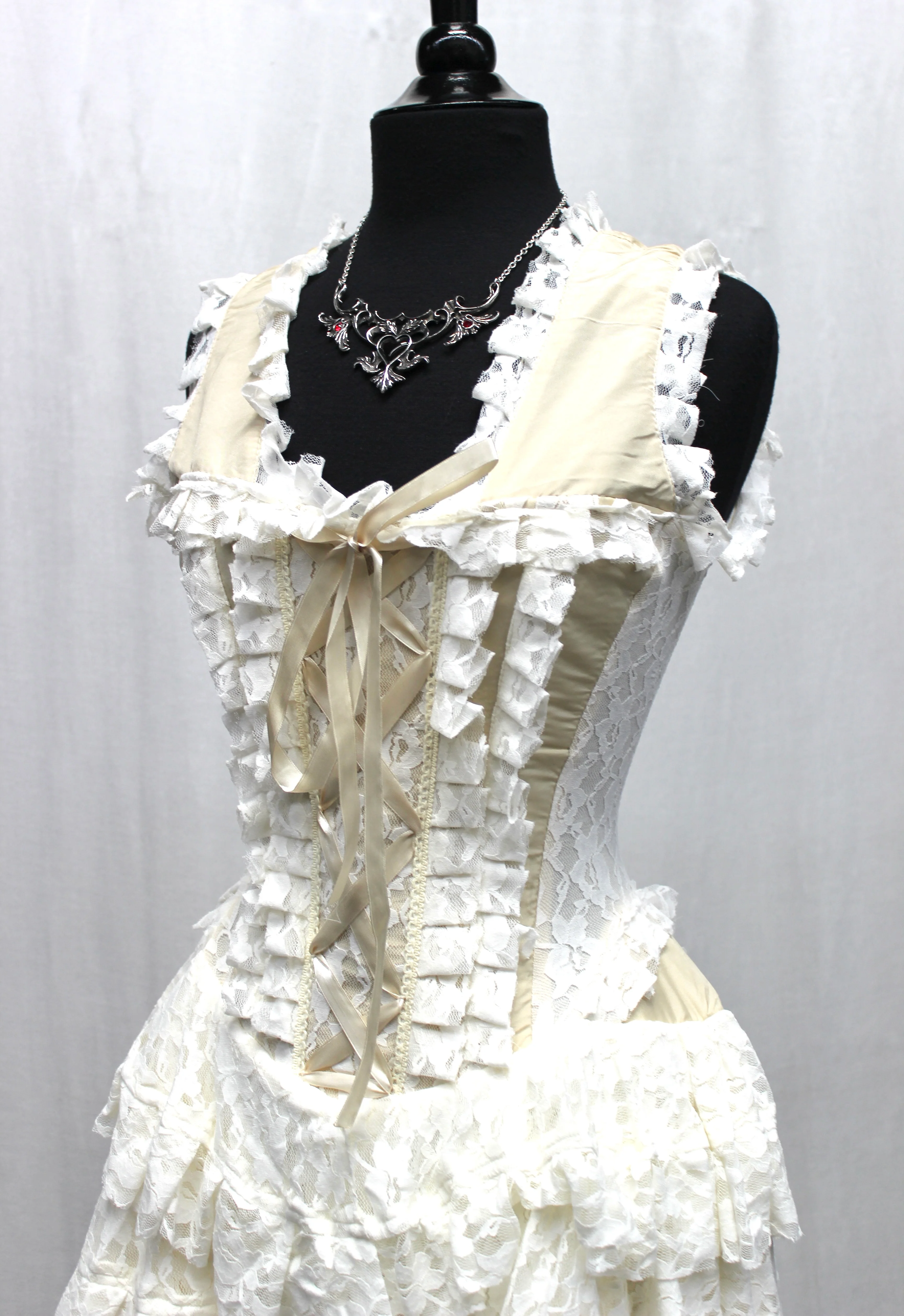 PARIS CABARET DRESS - IVORY TAFFETA - Image 6