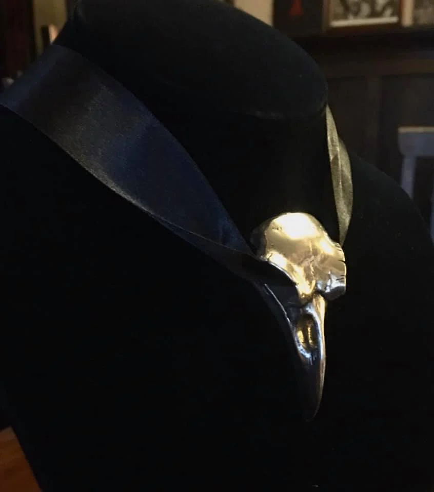 RAVEN SKULL CHOKER - Image 2