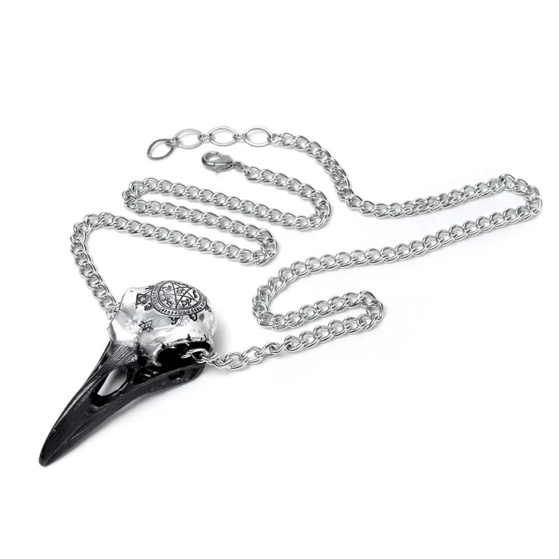 RAVEN SKULL ON CHAIN - Image 3