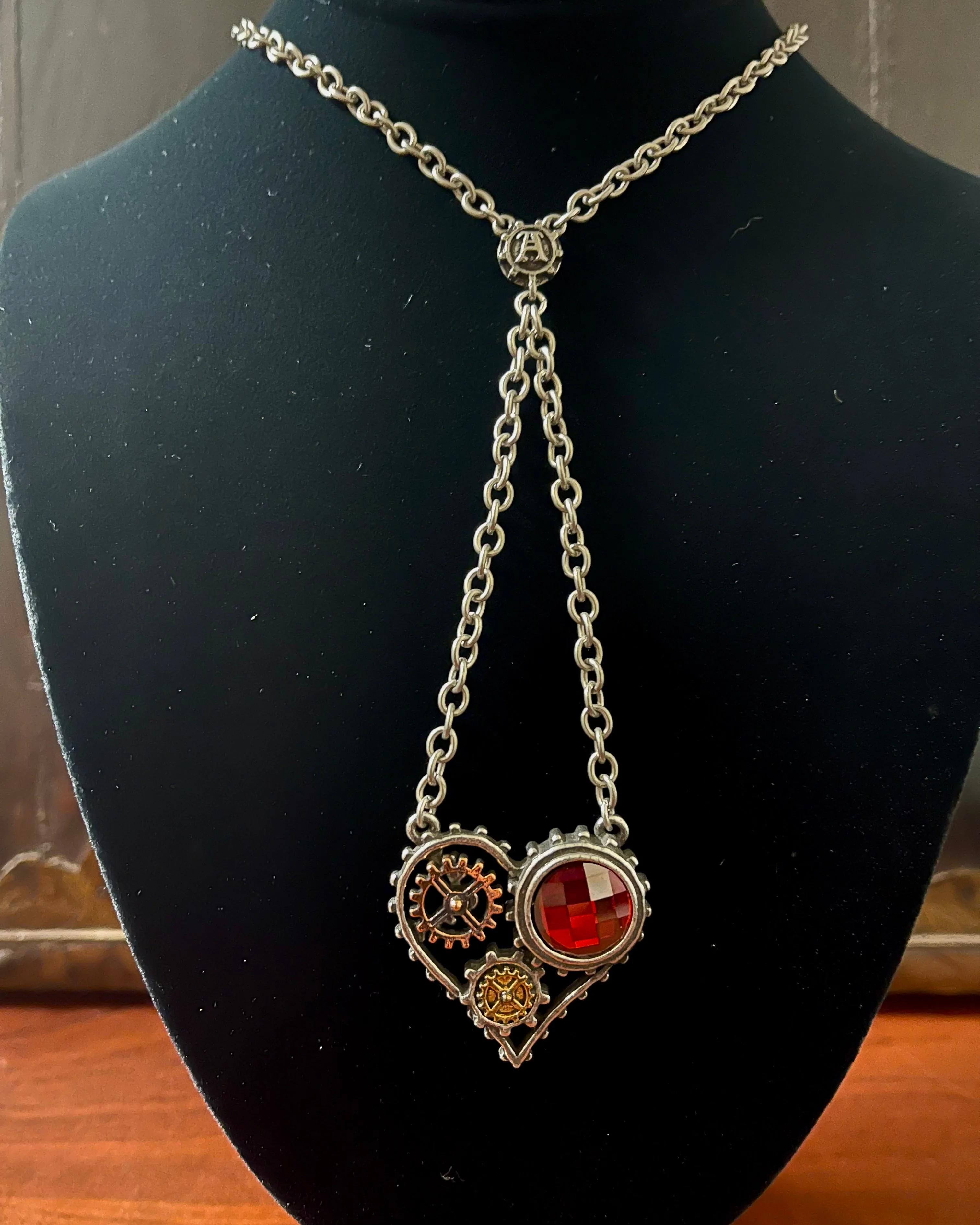 STEAMPUNK HEART NECKLACE
