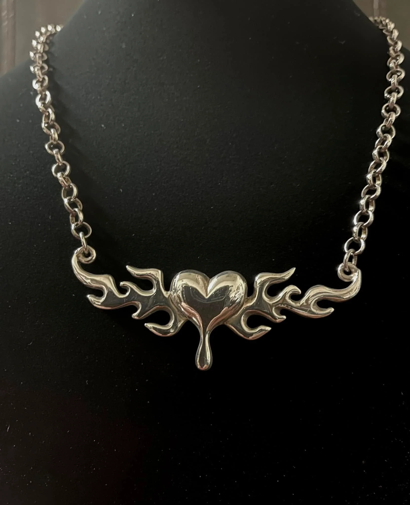 STERLING SILVER - FLAMING HEART NECKLACE - - Image 3