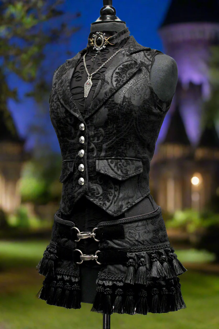 TASSEL SKIRT - BLACK TAPESTRY - Image 3