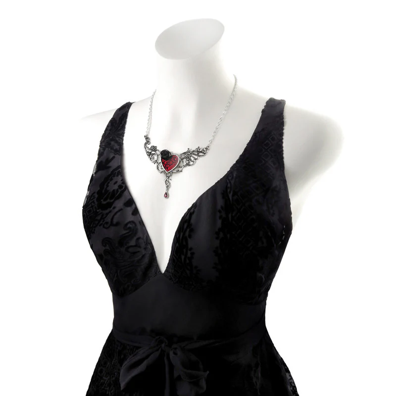 THE BLOOD ROSE HEART NECKLACE - Image 2