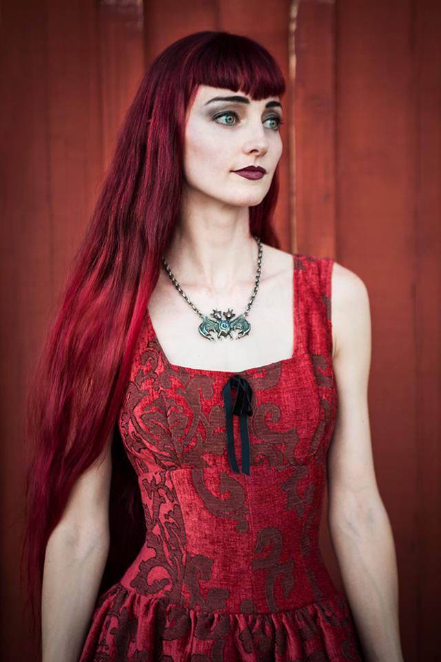 VELVET BALLET DRESS - RED - Image 3