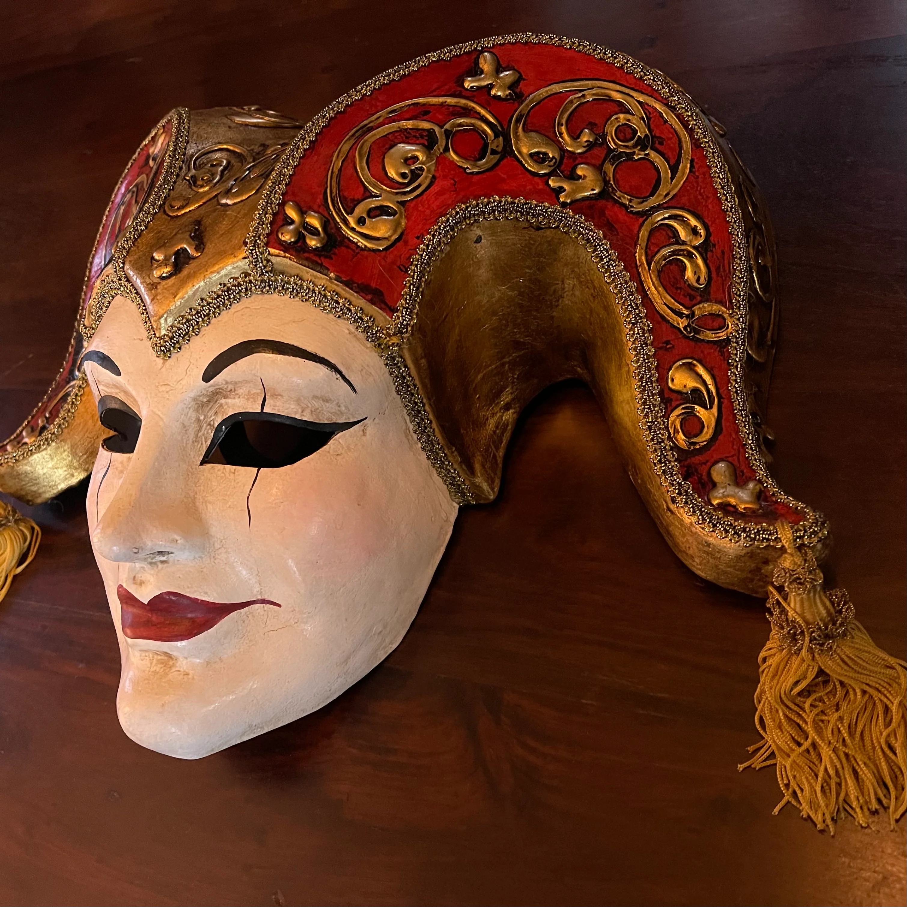 VENETIAN MASK - KING OF FOOLS - RED/GOLD - Image 4