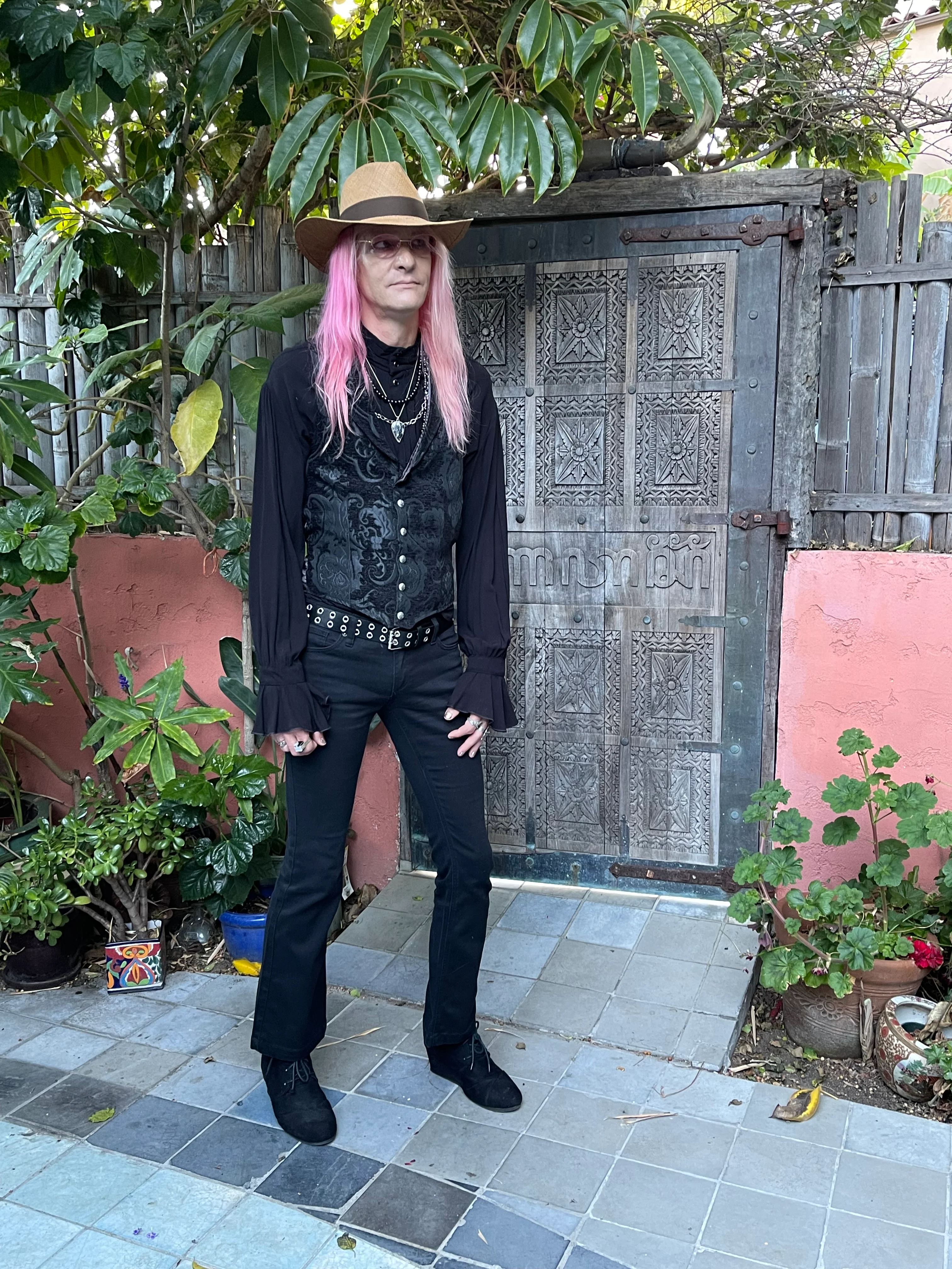 ARISTOCRAT VEST - BLACK TAPESTRY - Image 4