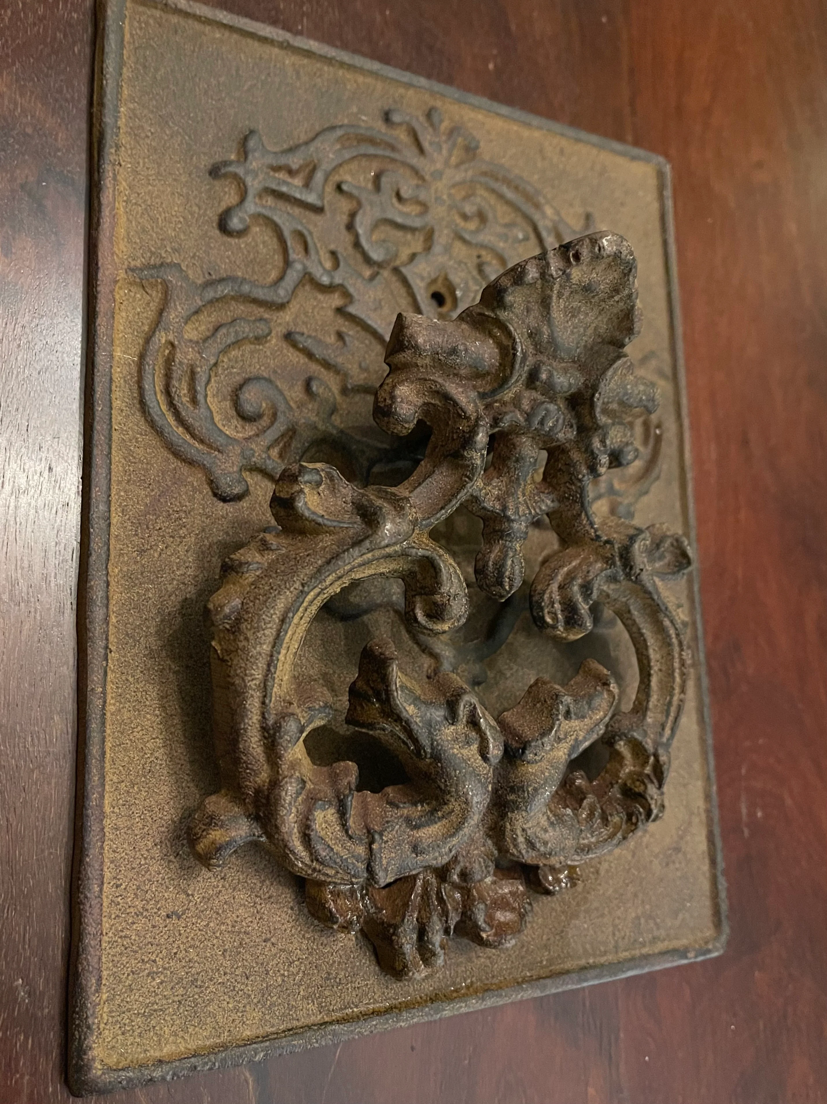 VICTORIAN STYLE DOOR KNOCKER - Image 2