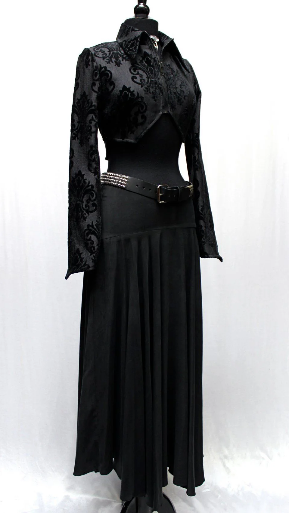 VILLAINESS JACKET - BLACK VELVET BROCADE - Image 4