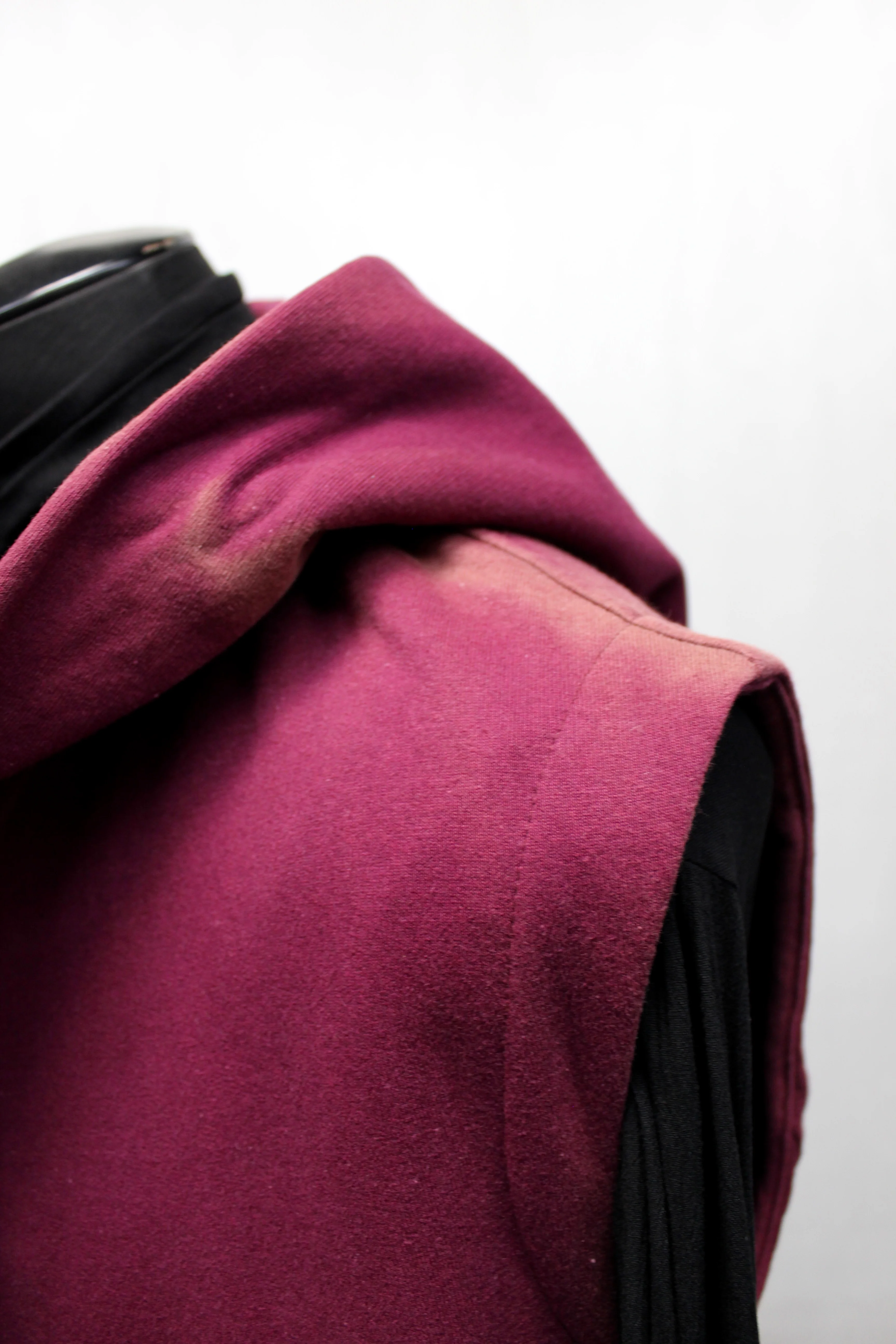 WRAITH ROBE - BURGUNDY COTTON - Size Medium - Image 5